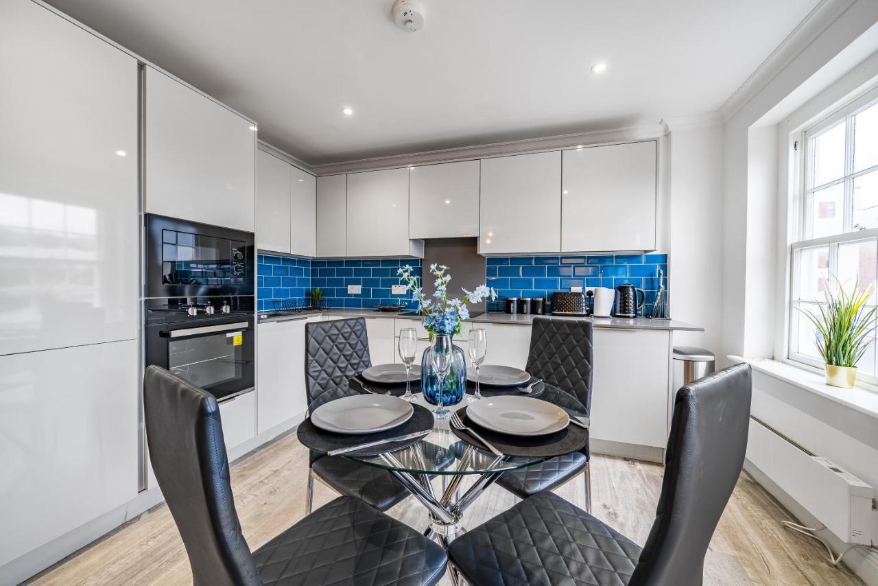 Modern, City Centre -2 Bedroom Apartments Reading Kültér fotó
