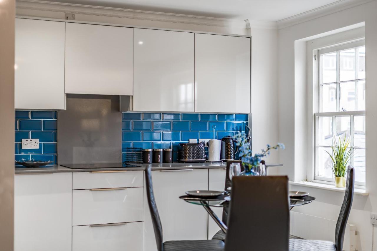 Modern, City Centre -2 Bedroom Apartments Reading Kültér fotó